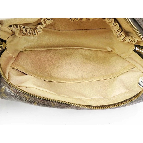 Louis Vuitton Monogram Brown Toiletry Bag - Picture 13 of 16